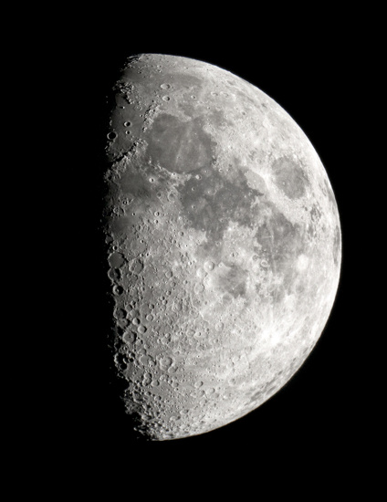 Half Moon by humphreyhippo