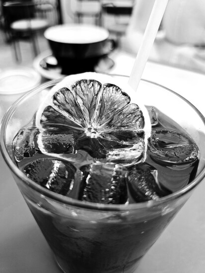 In Black - Iced Tea by kazlamont