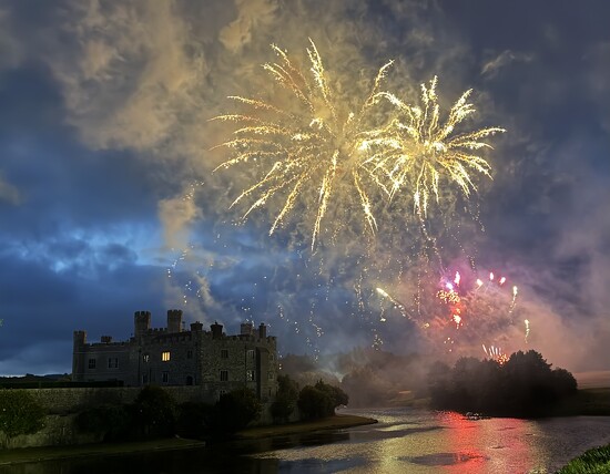 Fireworks  by jeremyccc