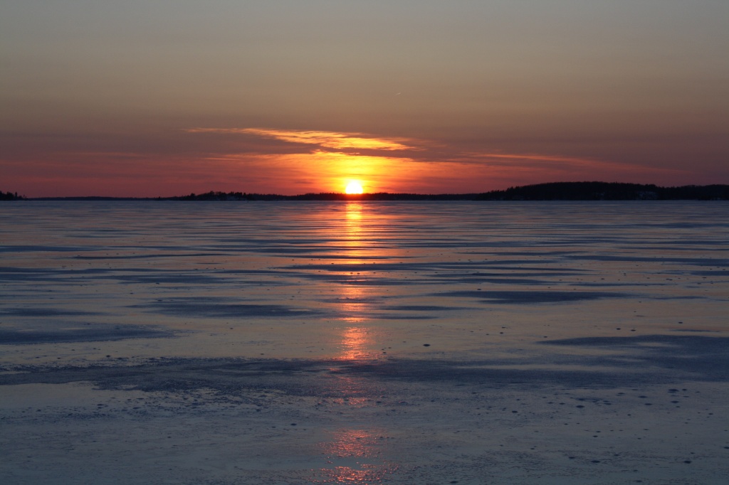 Sun and Ice by rrt