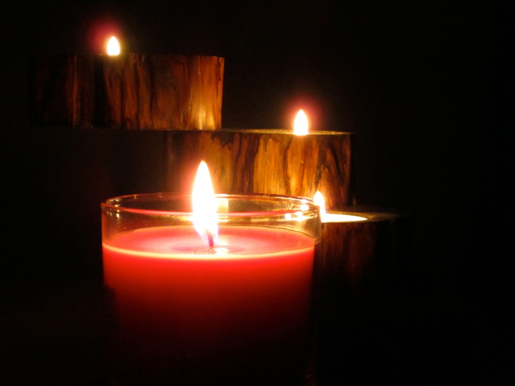 Candles by laurentye