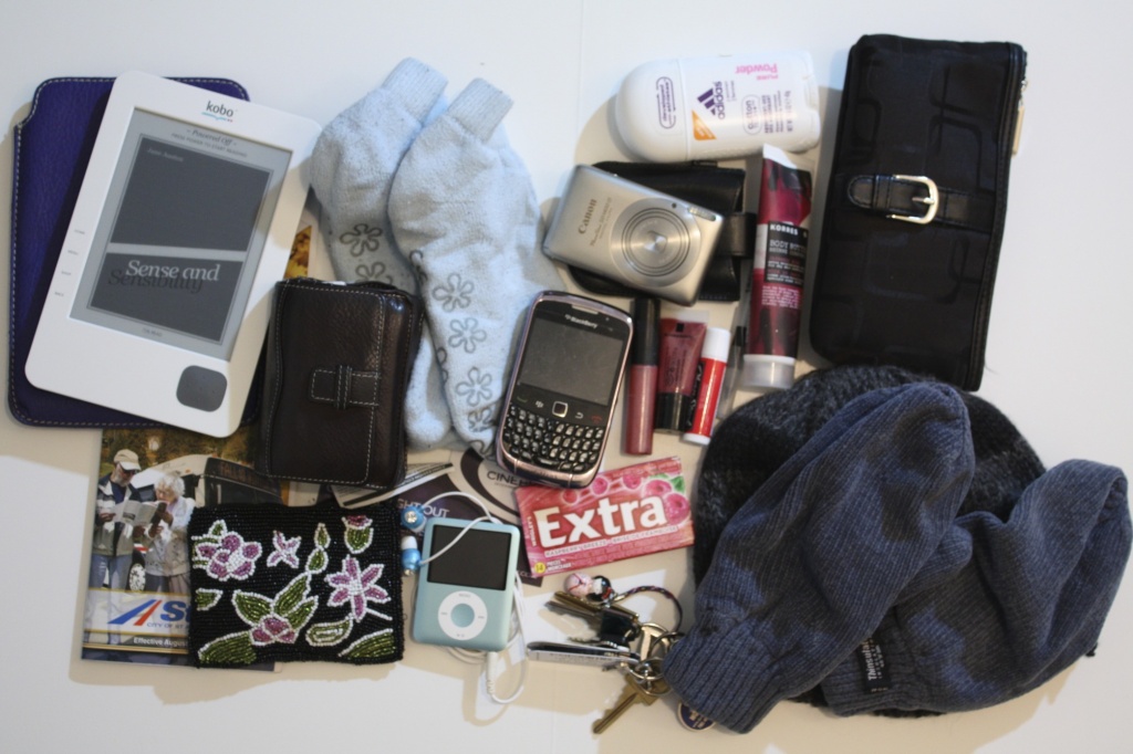 The Contents of My Purse by laurentye