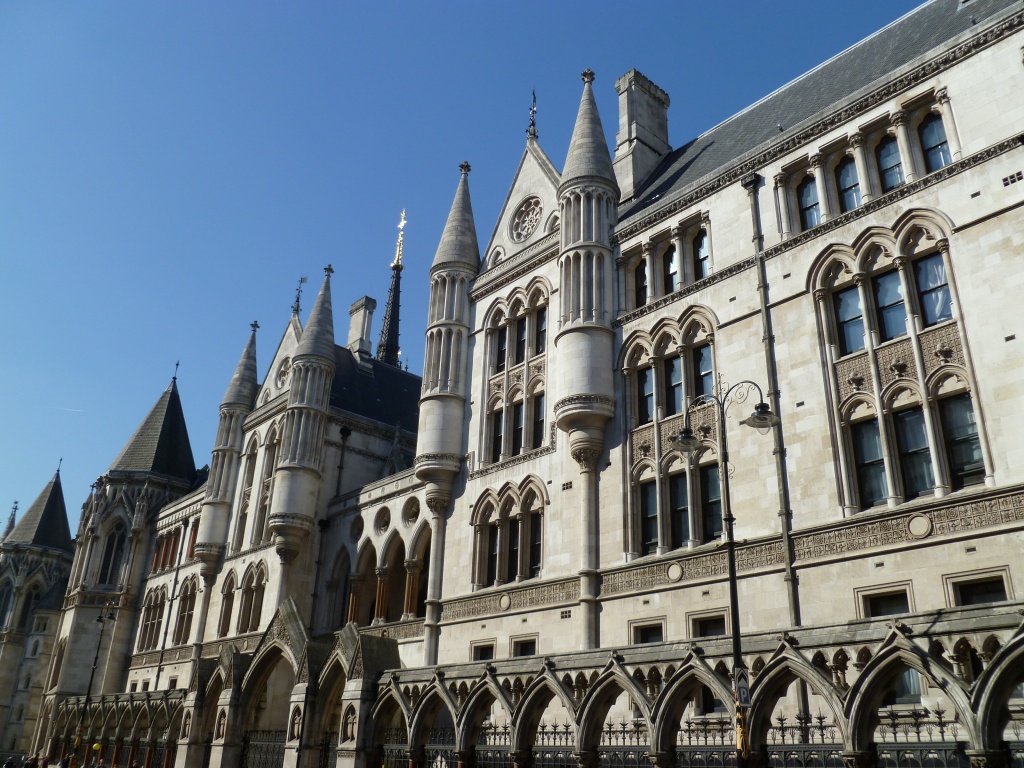 The Royal Courts of Justice, London. by moominmomma