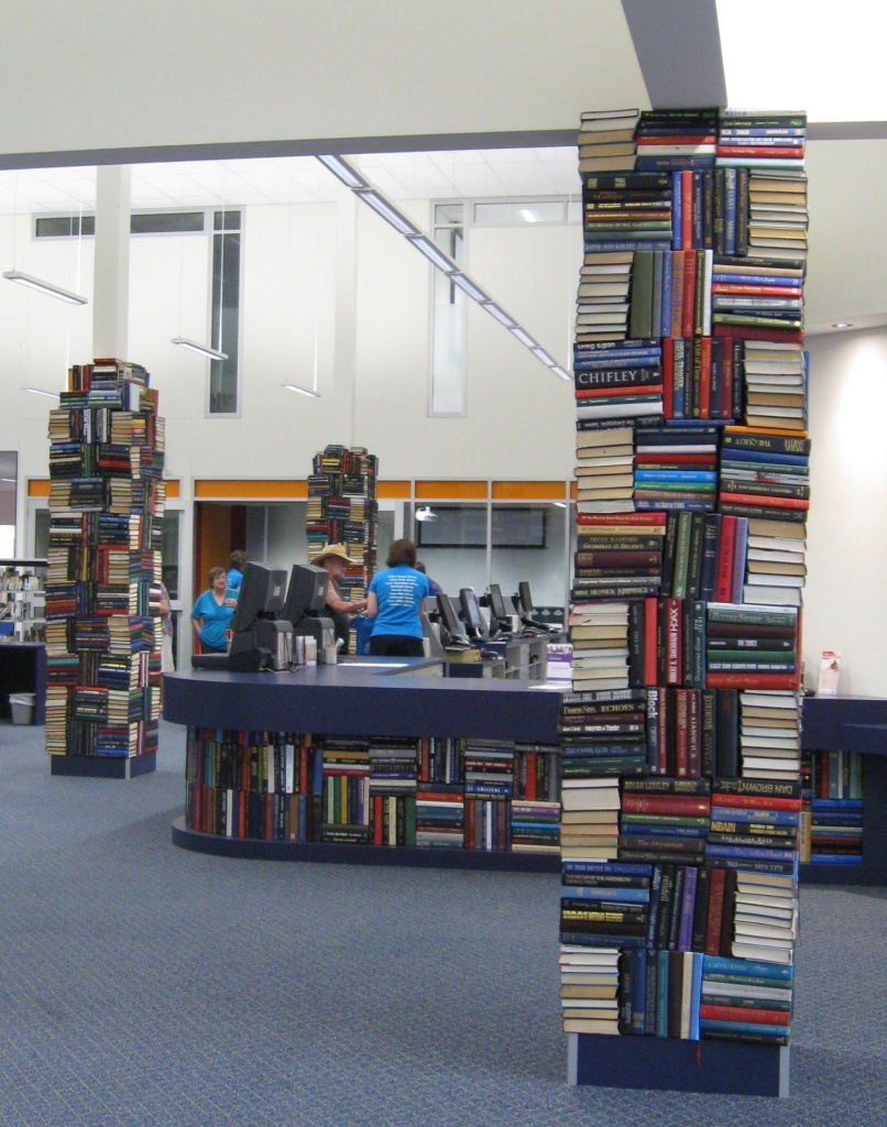 Logan City Library - Inside! by mozette