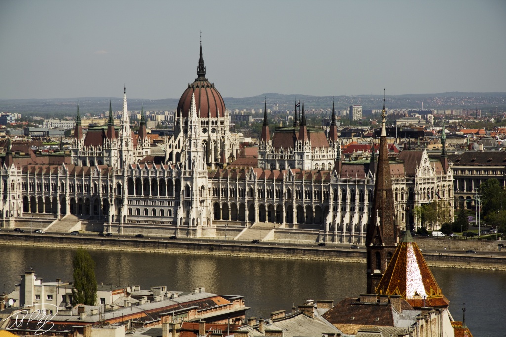 Budapest House of Parlament by harvey
