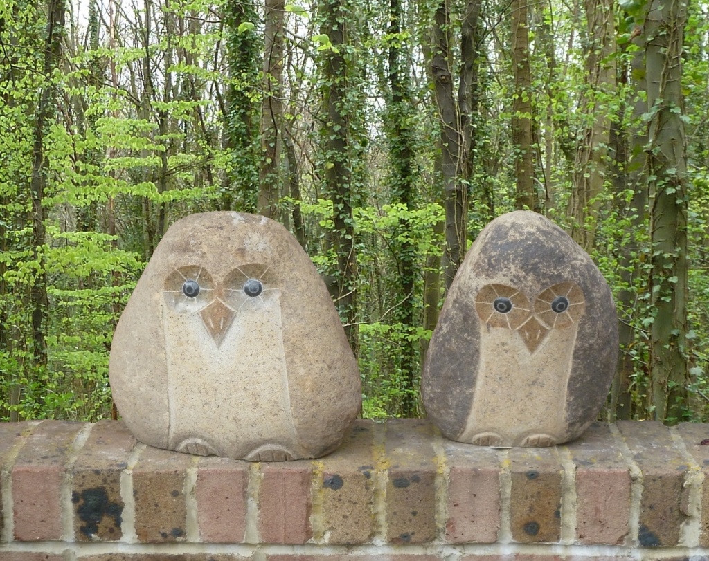 Owls by dulciknit