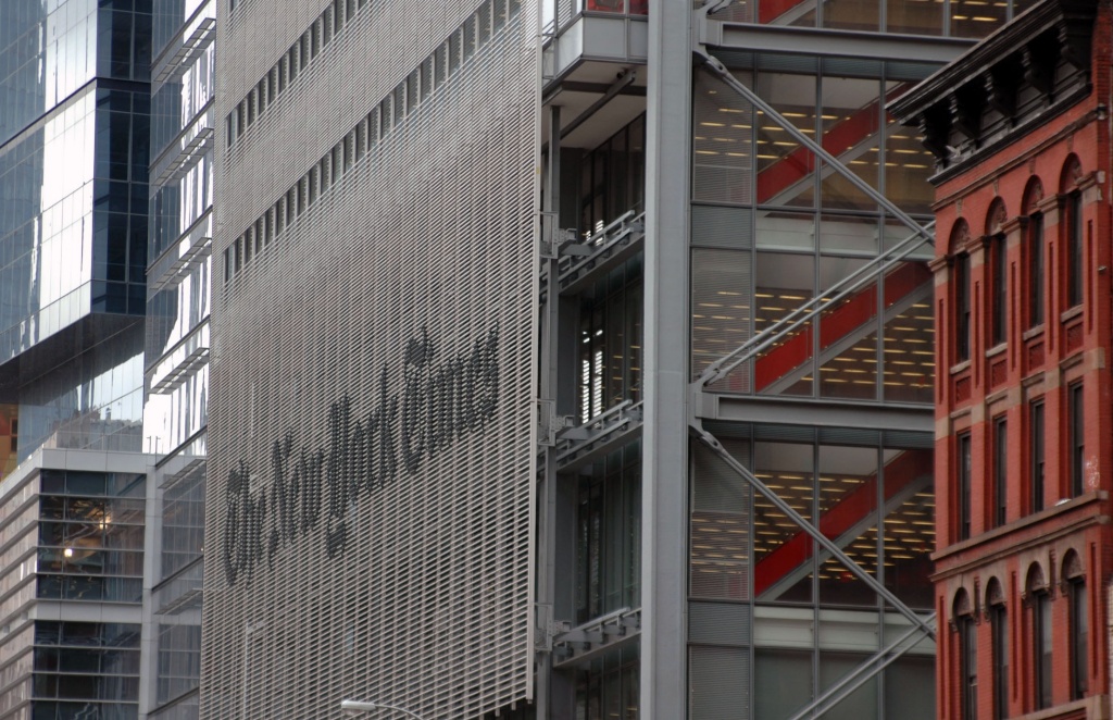 New York Times building by parisouailleurs