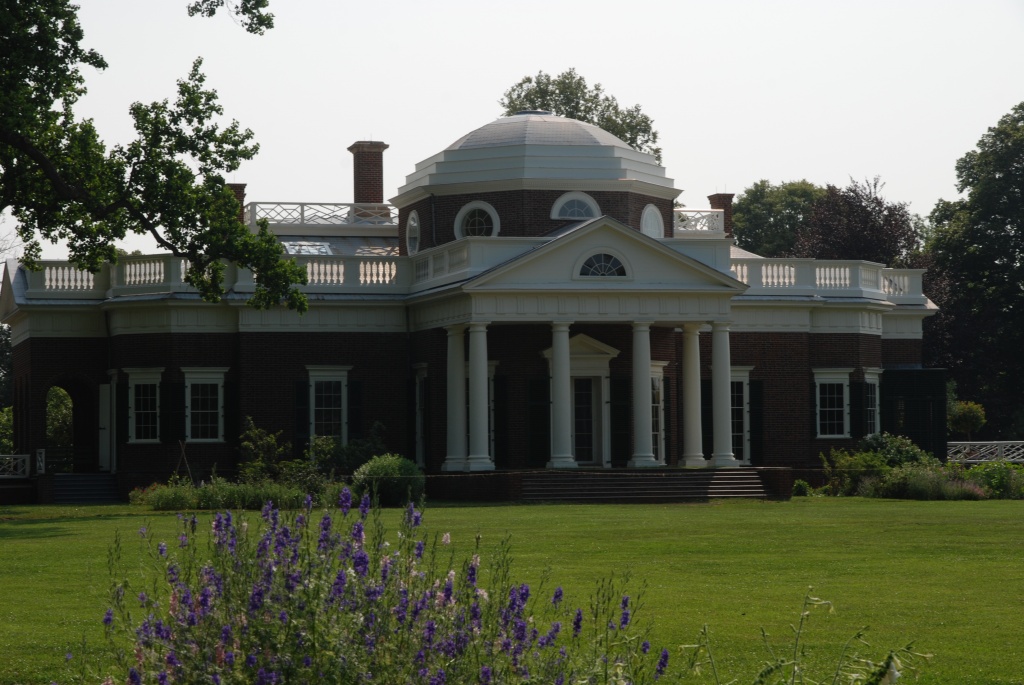 Monticello  by graceratliff