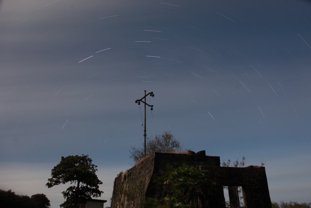 Star trails - attempt 2 - South point ruins by lbmcshutter
