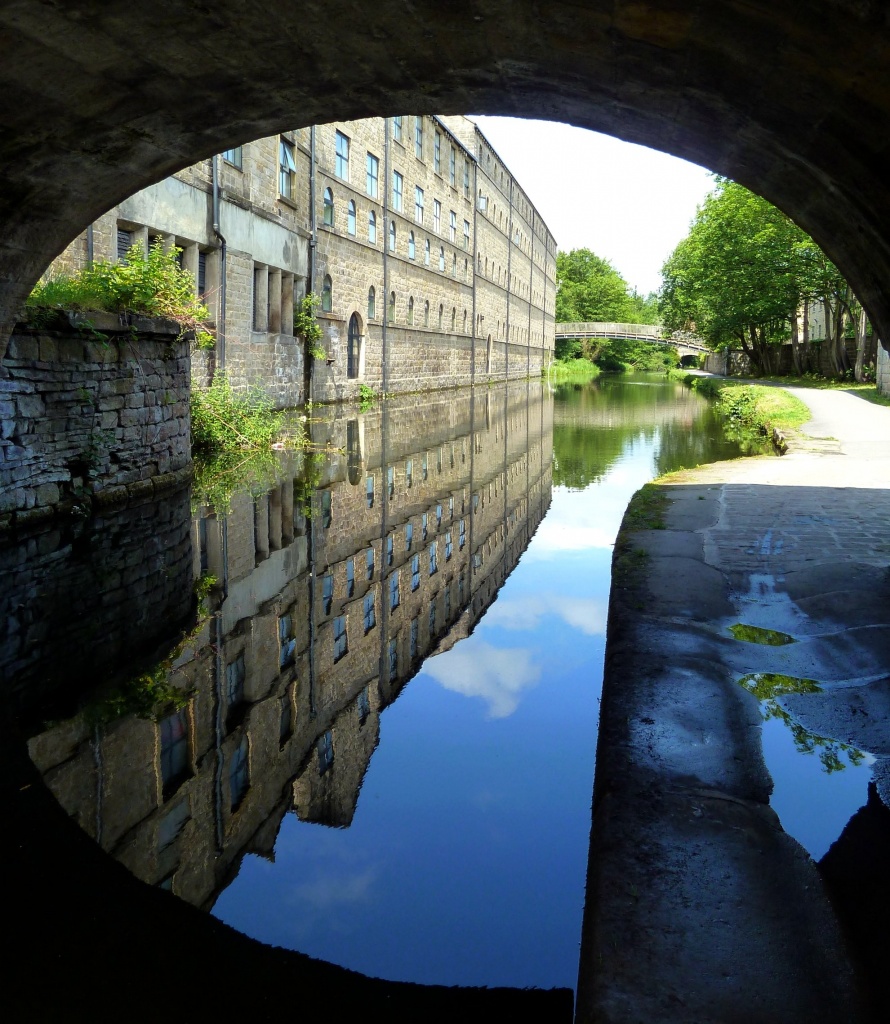 Tunnel Vision by rich57