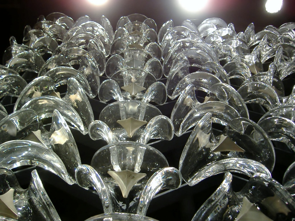 Repeating Glass Shape by dianezelia