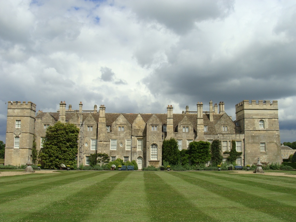 Grimsthorpe Castle in Lancashire by busylady