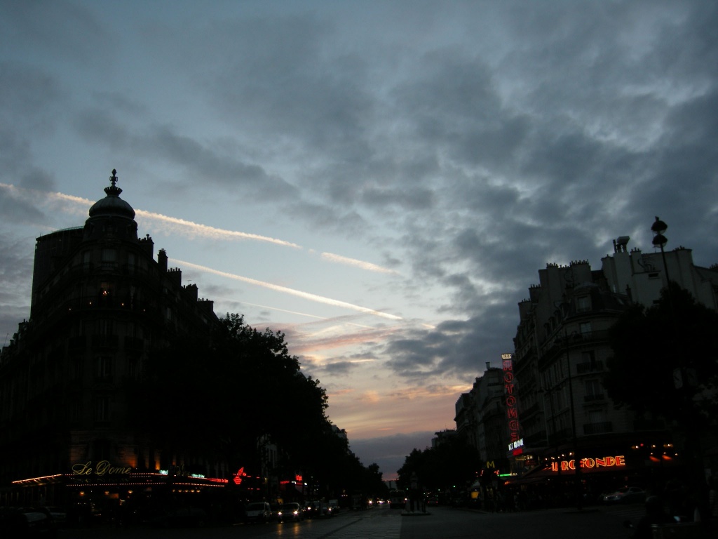 The longest day of the year in Paris by parisouailleurs