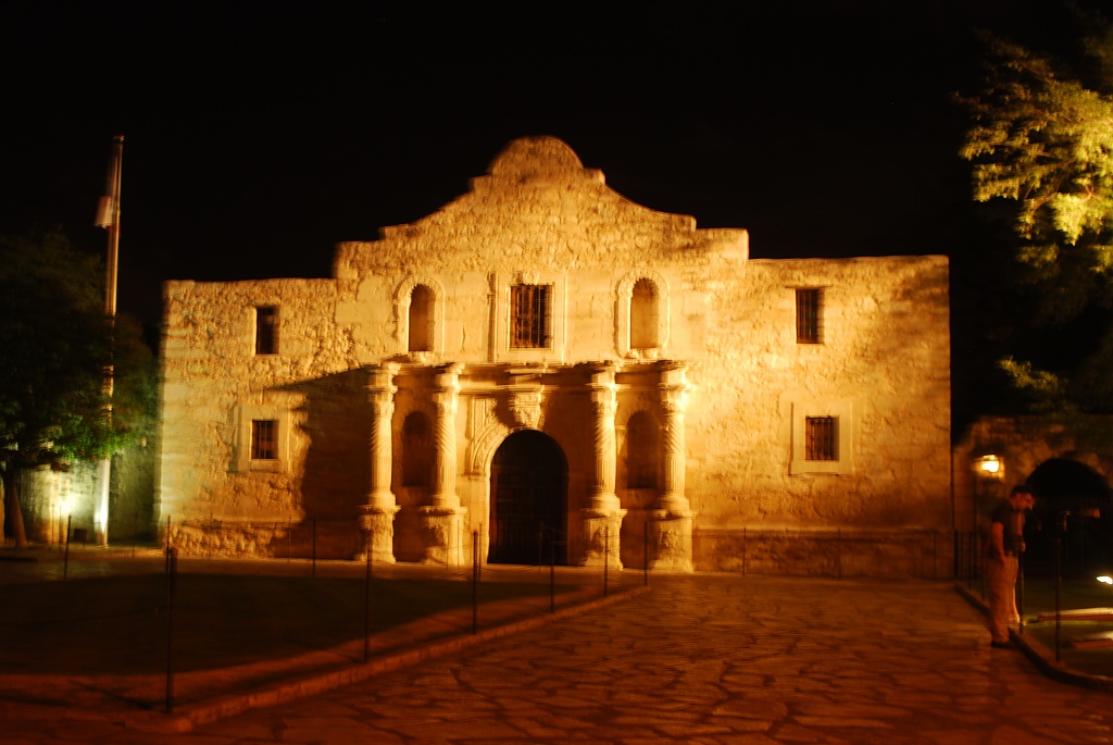 The Alamo by graceratliff
