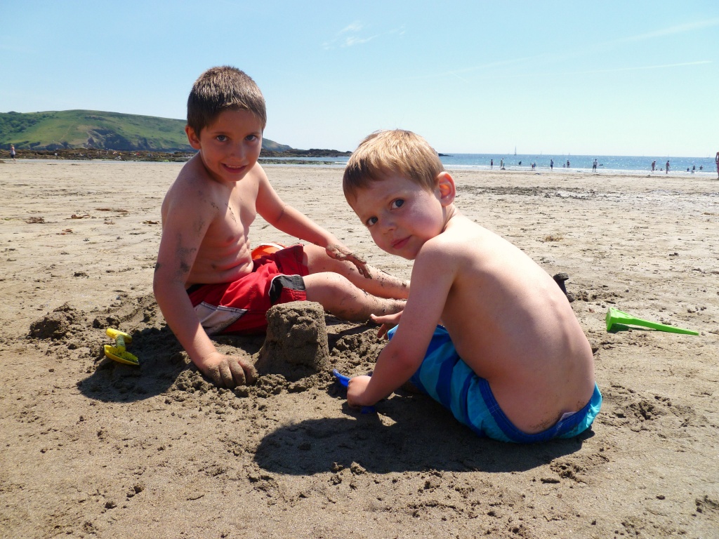 Boys and a Beach by moominmomma
