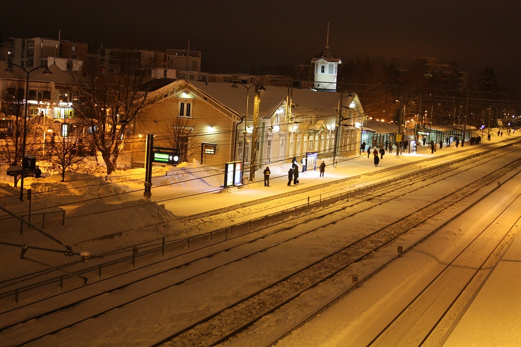 365-IMG_0940 Kerava Railway Station by annelis