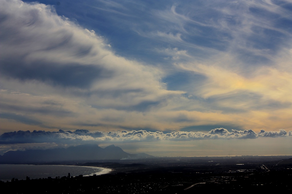 Cape Town Sky by eleanor