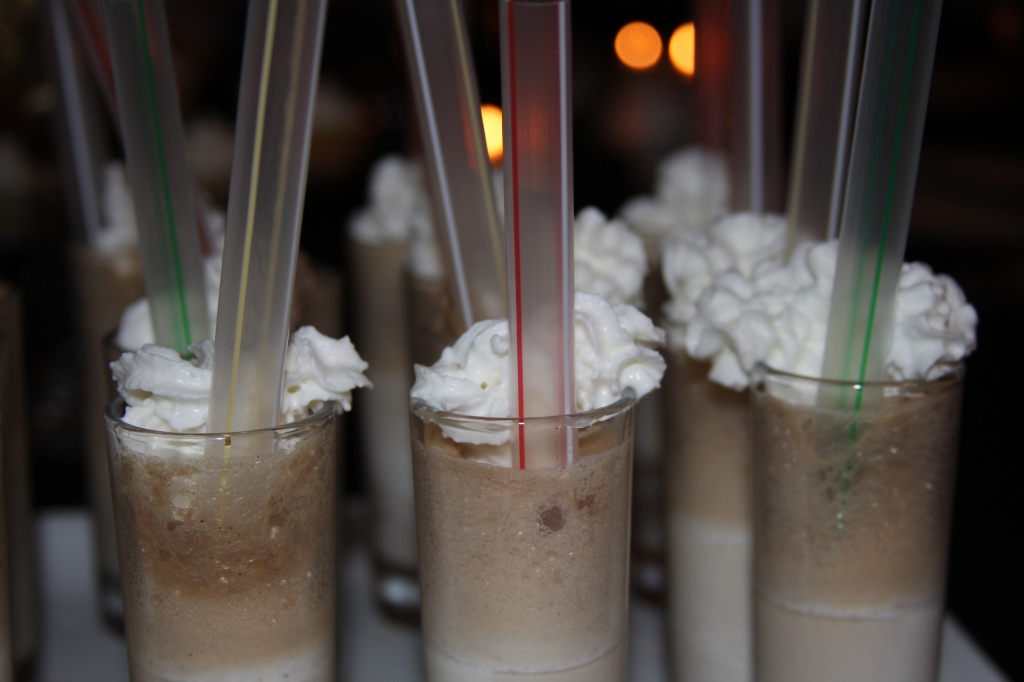 Mini Root Beer Floats by egad