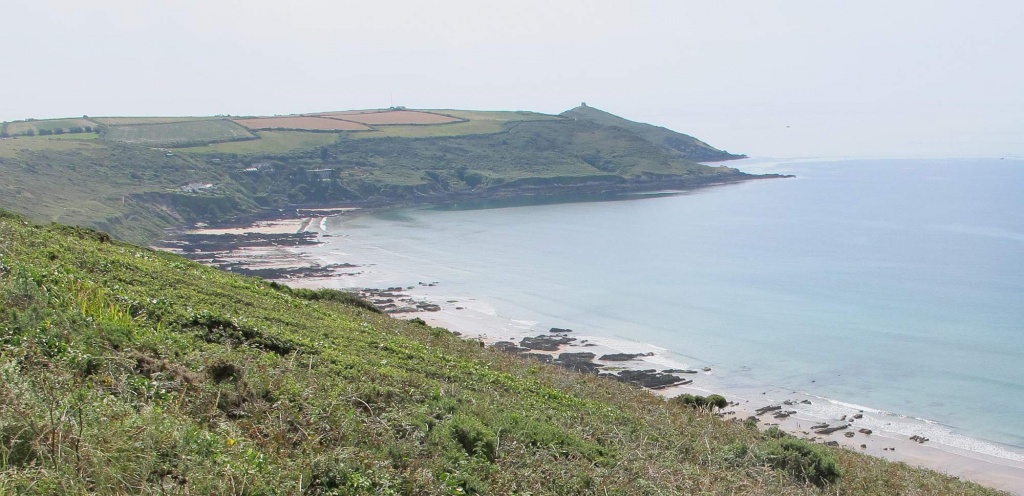 Cornish Bay - looking toward Rame Head by netkonnexion