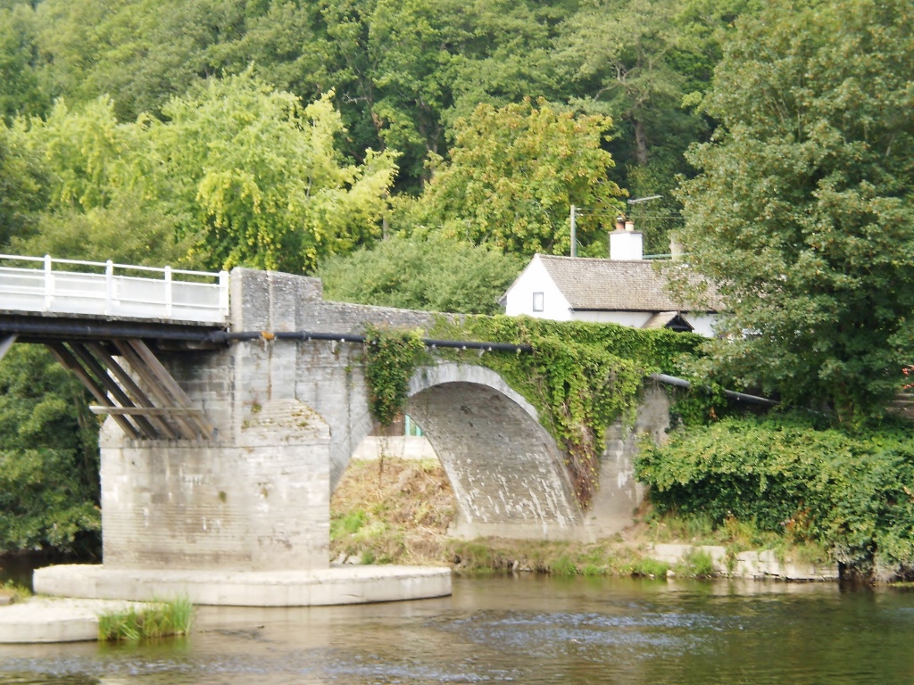 The toll bridge at Whitney-on-Wye. by snowy