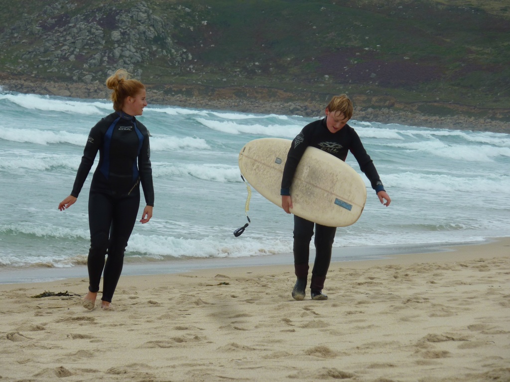 Surf Buddies by helenmoss