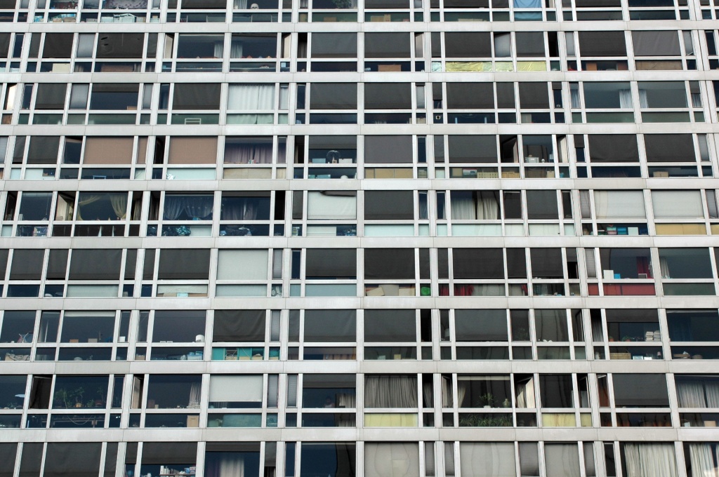 Many windows by parisouailleurs