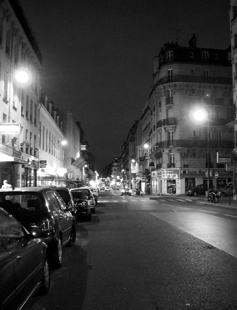 Paris, 7.05 AM by parisouailleurs