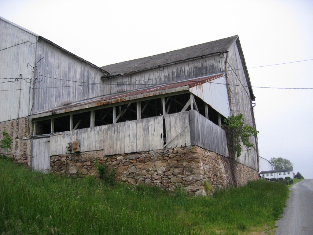 Day 112 Abandoned Barn by spiritualstatic
