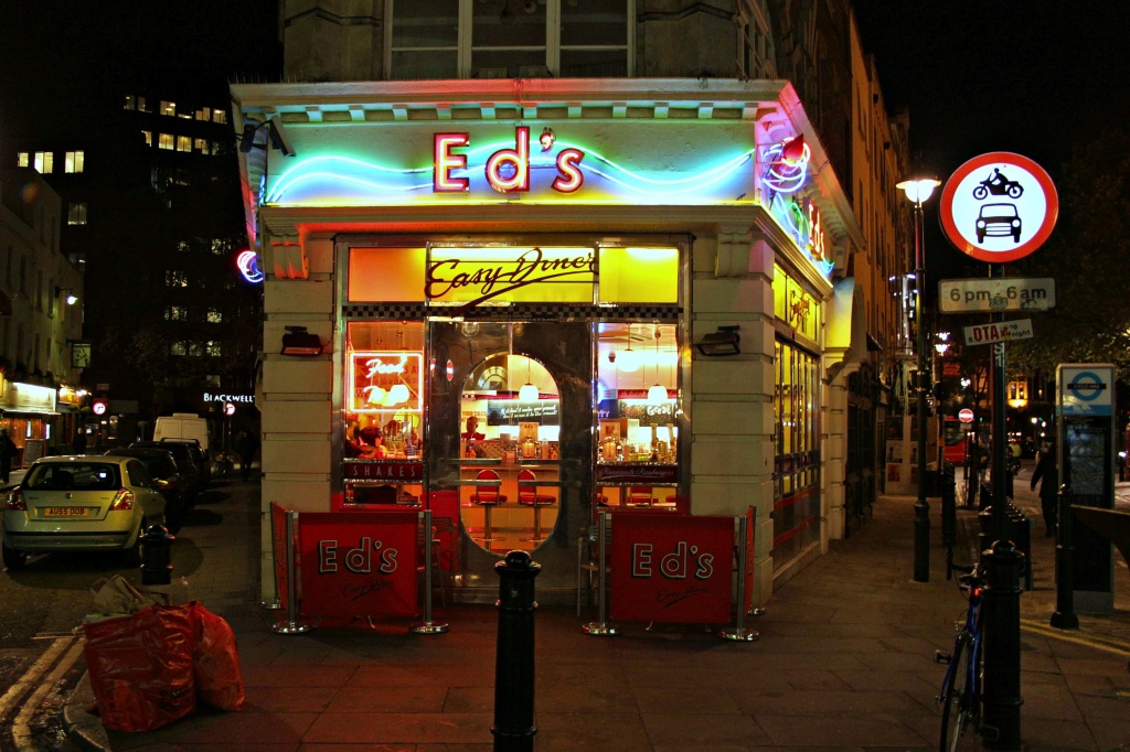 Ed's Easy Diner by rich57