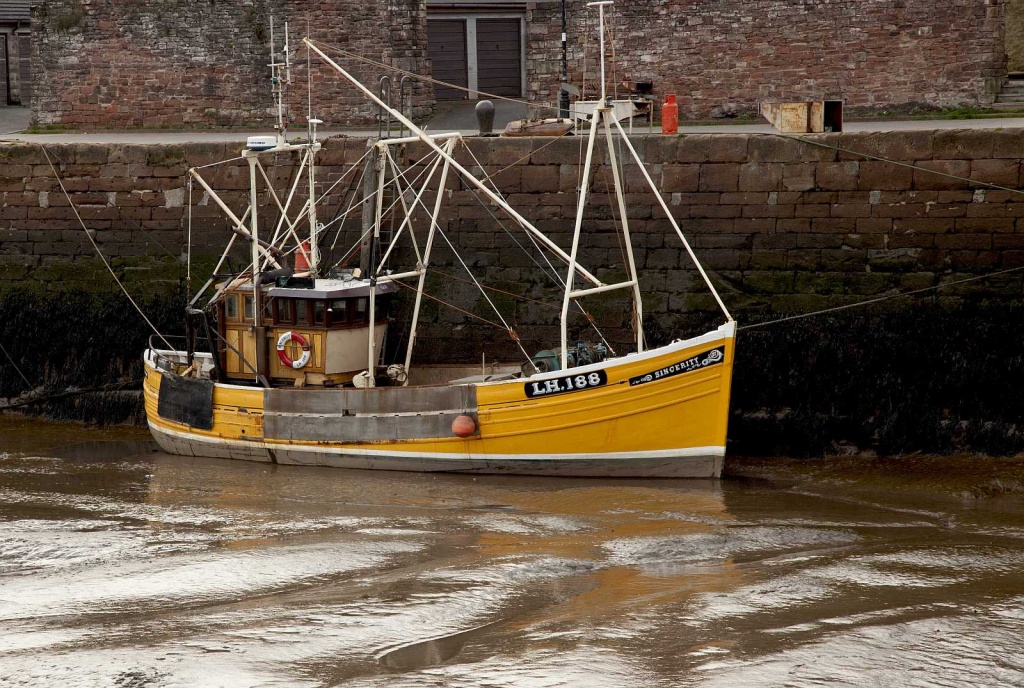 Maryport Harbour - yellow fishing boat by netkonnexion