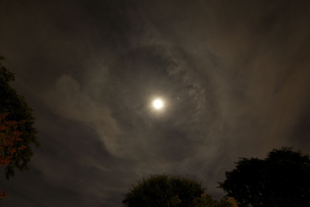Moon, Jupiter and Clouds by robv