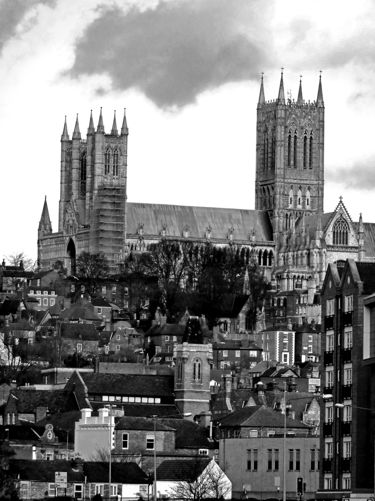 Lincoln Sky Line by phil_howcroft