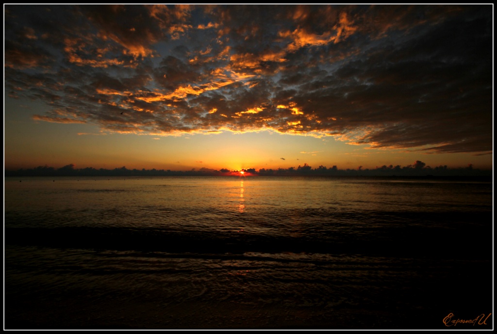 Sunrise over the Caribbean by exposure4u
