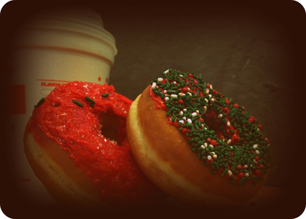Christmas Donuts by kerristephens