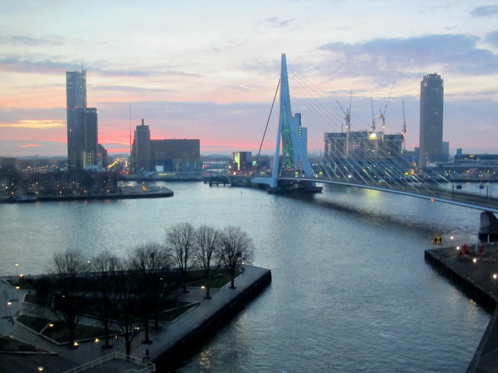 Rotterdam skyline by halkia
