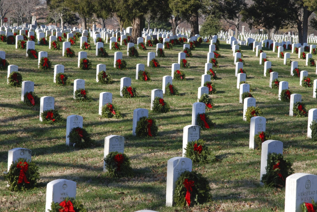 Christmas Wreaths at Arlington by graceratliff