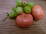 14th Mar 2011 - Grapes and Clementines