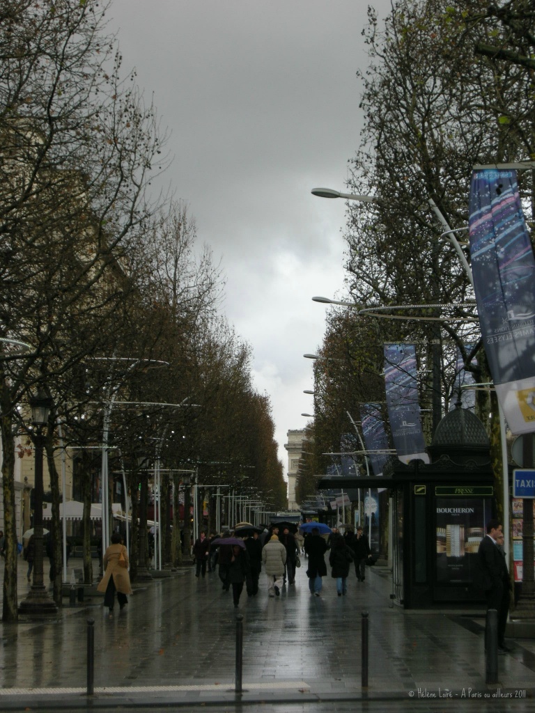 Champs Elysees by parisouailleurs