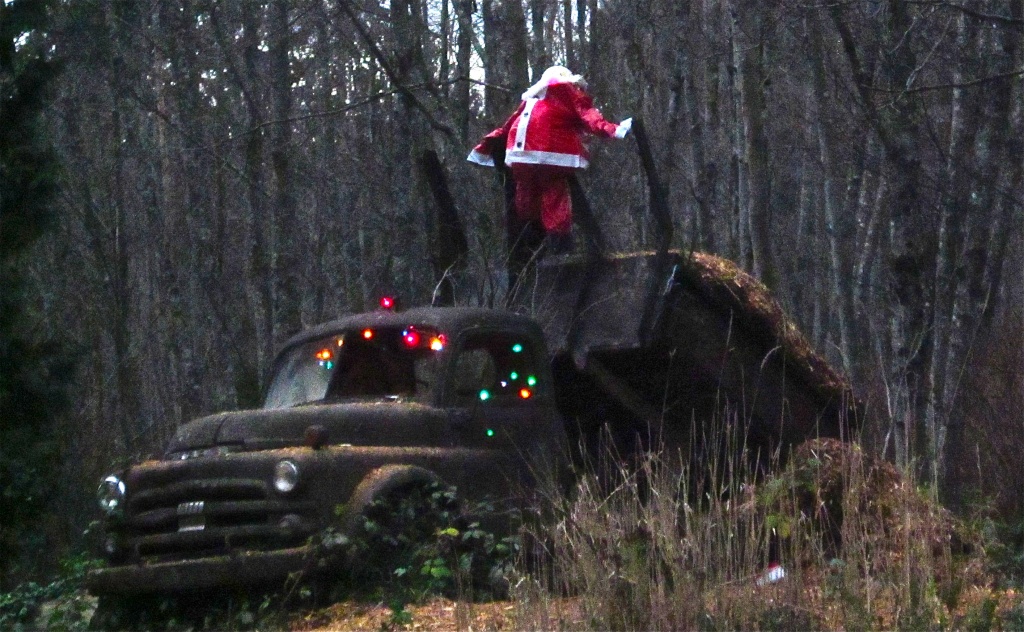 Santa Rides The Zombie Truck by pamelaf