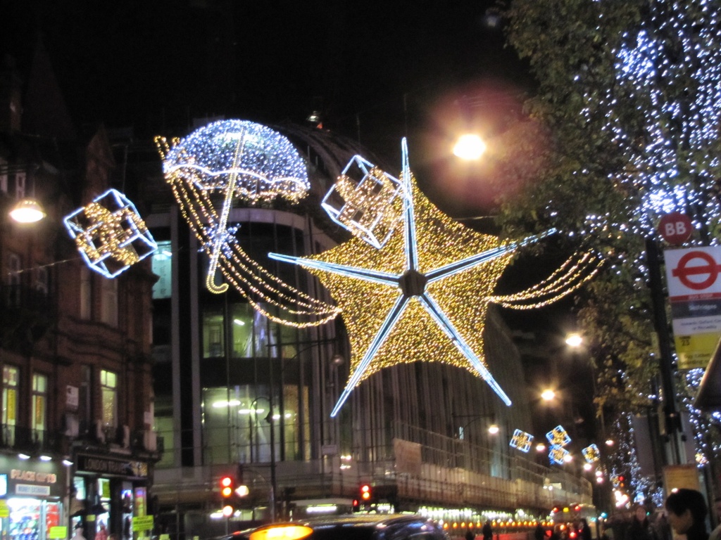 Christmas lights on Oxford Street by busylady