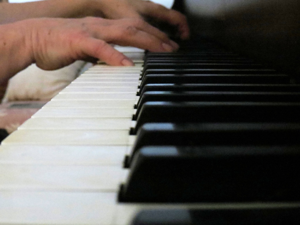 Piano Skill by grammyn