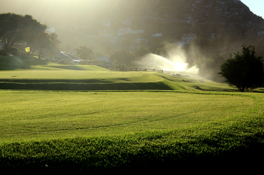 Setting up the golf course by eleanor