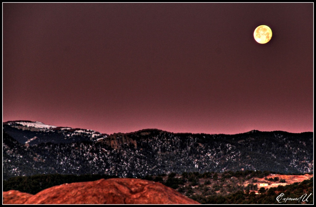 Morning Moon by exposure4u