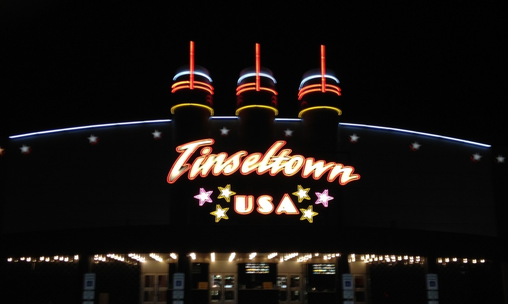 Tinseltown USA by lisaconrad