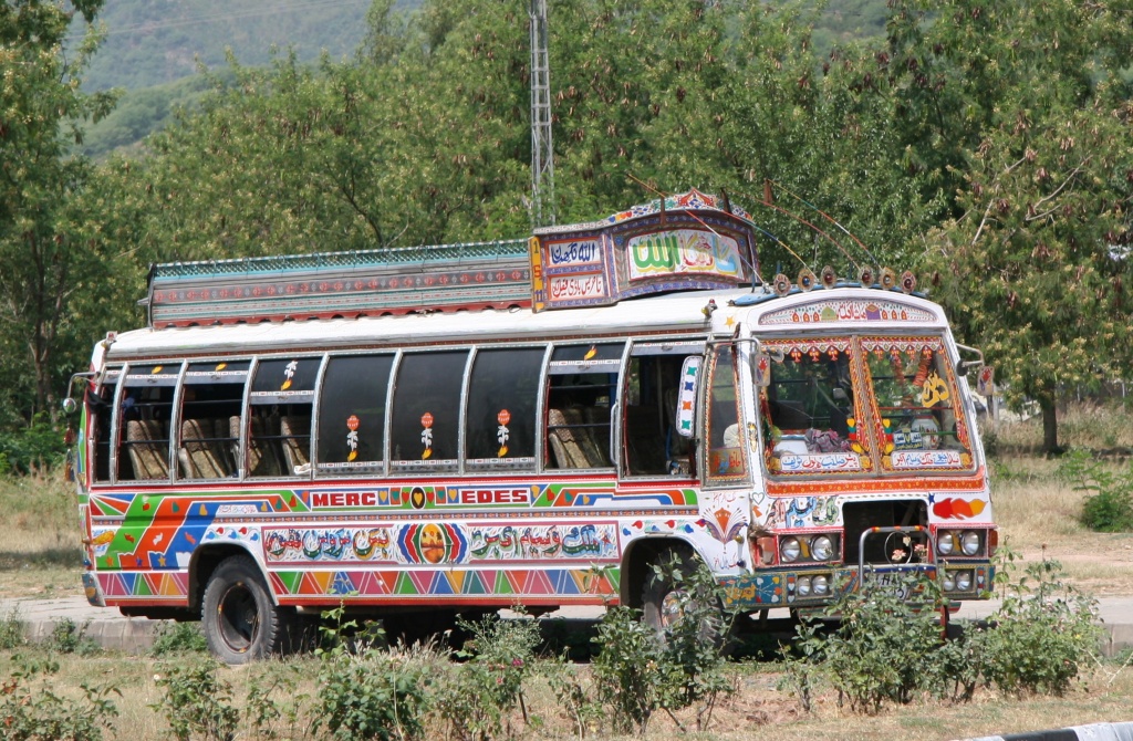 Merc Edes - Pakistan Vehicle Art part 2  by lbmcshutter