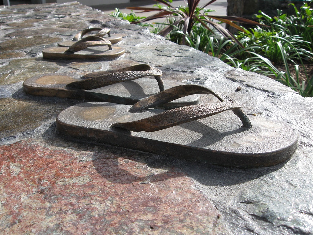 Thongs Sculpture at Mooloolaba by mozette