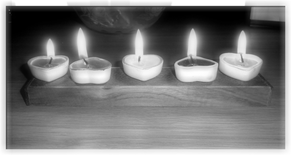 Mini candles by karendalling