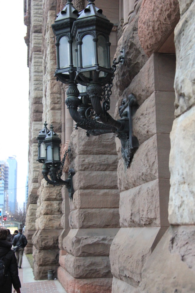 Lamps at Old City Hall by northy