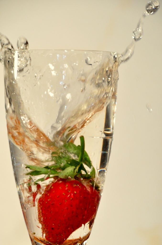 Strawberry Splash by jayberg
