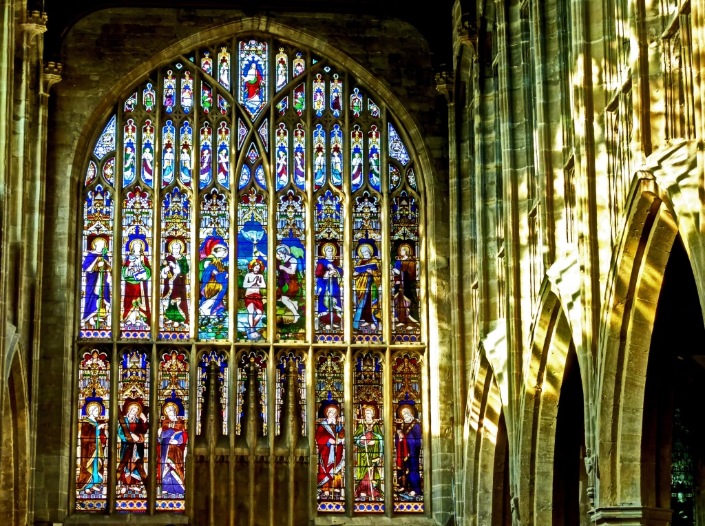 stained glass and arches by jantan